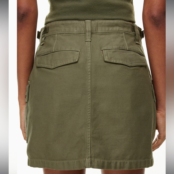 NWOT ARITZIA TNA Supply Cargo Micro Skirt Size8 - Picture 3 of 9